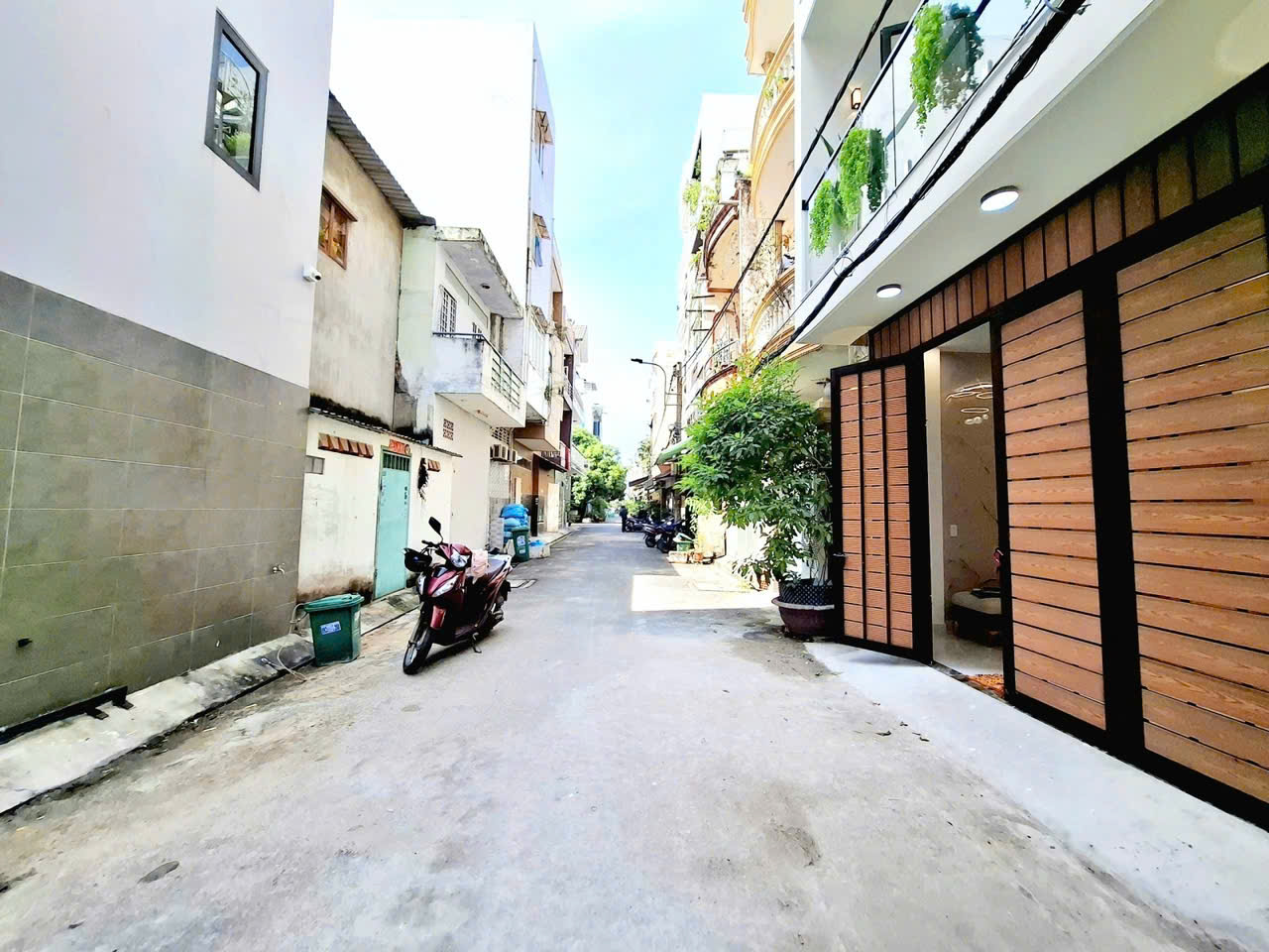 Bán nhà Tô Hiệu, Hẻm 6m ô tô đỗ cửa, Hẻm thông, (4×13.3) 3 tầng mới, Chỉ 8tỷ nhỉnh xíu