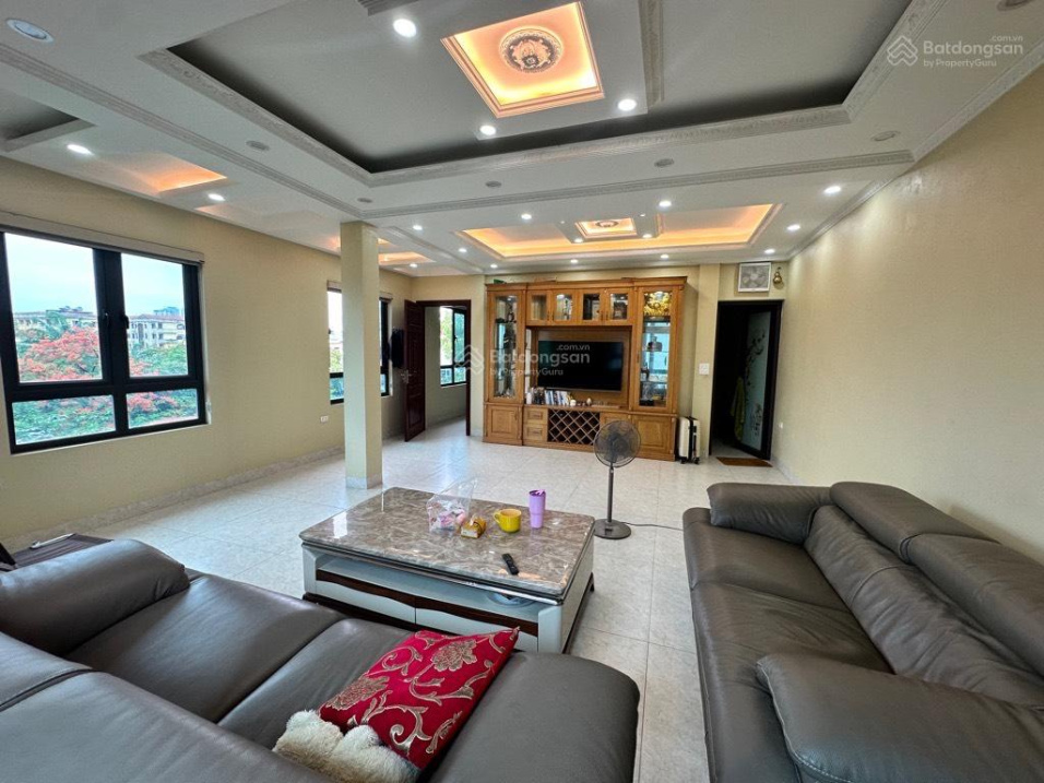 Bán nhà phố Phạm Văn Đồng – KĐT TP Giao Lưu – 110m – MT 7m – Lô Góc Ô Tô KDVP Ở đẹp