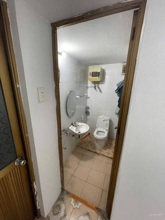 Cho thuê nhà Phố Bà Triệu, Hà Đông 50m2 x 3 tầng, 5 ngủ, 2 vệ sinh, giá 10 Triệu