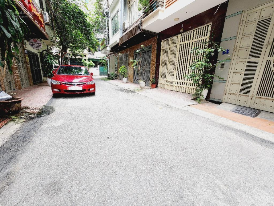 Bán nhà phố Phạm Văn Đồng – KĐT TP Giao Lưu – 110m – MT 7m – Lô Góc Ô Tô KDVP Ở đẹp