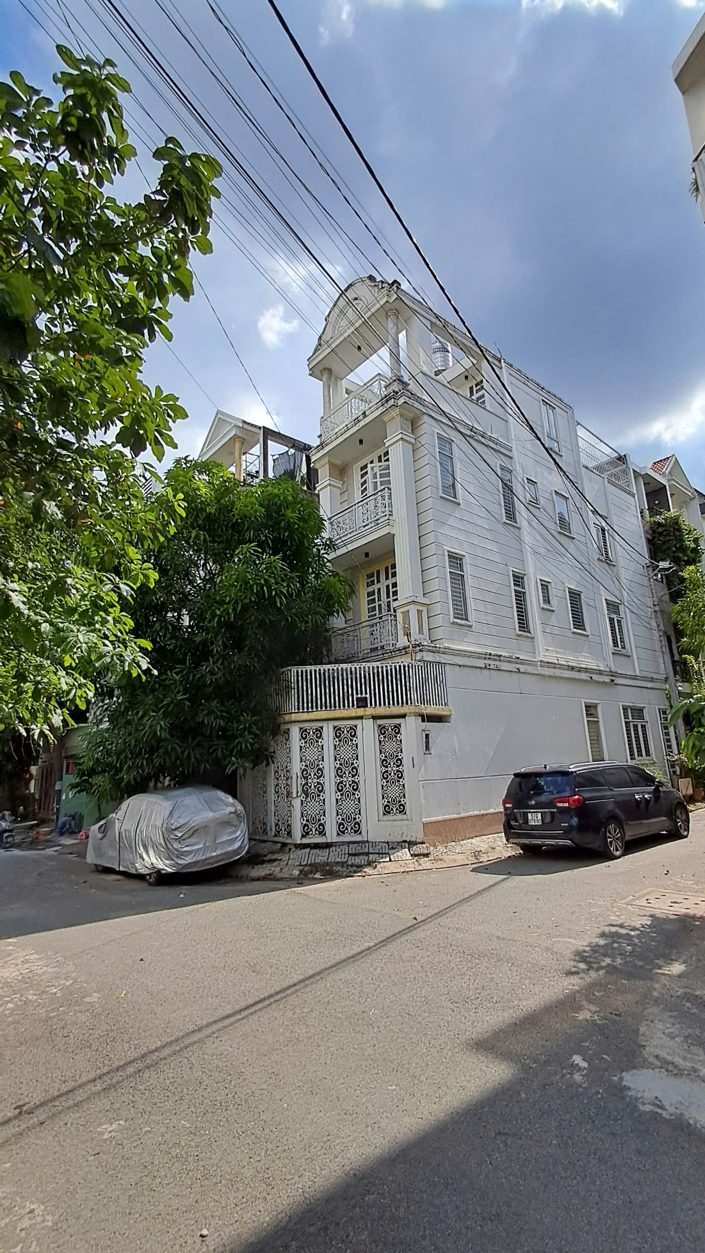 Chỉ 6.8 tỷ (TL) – NHÀ 3 TẦNG – NGAY CHỢ BÌNH TRIỆU – HẺM 5m THÔNG – ĐƯỜNG 4 HIỆP BÌNH CHÁNH – TP THỦ ĐỨC