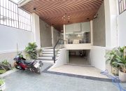 BÁN NHÀ HẦM + 5 LẦU HẺM XE TẢI GẦN QUỐC LỘ 13 – NGAY NÚT GIAO CẦU VƯỢT BÌNH PHƯỚC