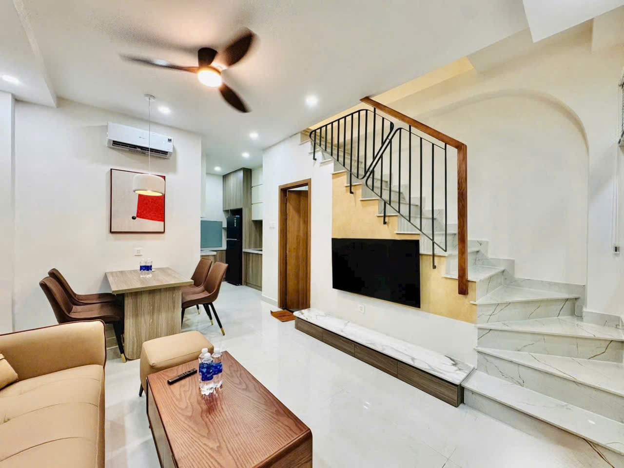 BÁN NHÀ ĐẸP 2 TẦNG – 4 MẶT THOÁNG – HẺM BA GÁC BÙI ĐÌNH TUÝ, BÌNH THẠNH