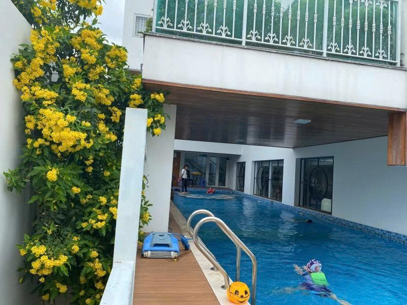 Bán nhà Biệt thự 2 MT Hẻm Cách Mạng Tháng Tám, 18x24m, 6 Tầng – có Hồ Bơi, chỉ 99 tỷ.