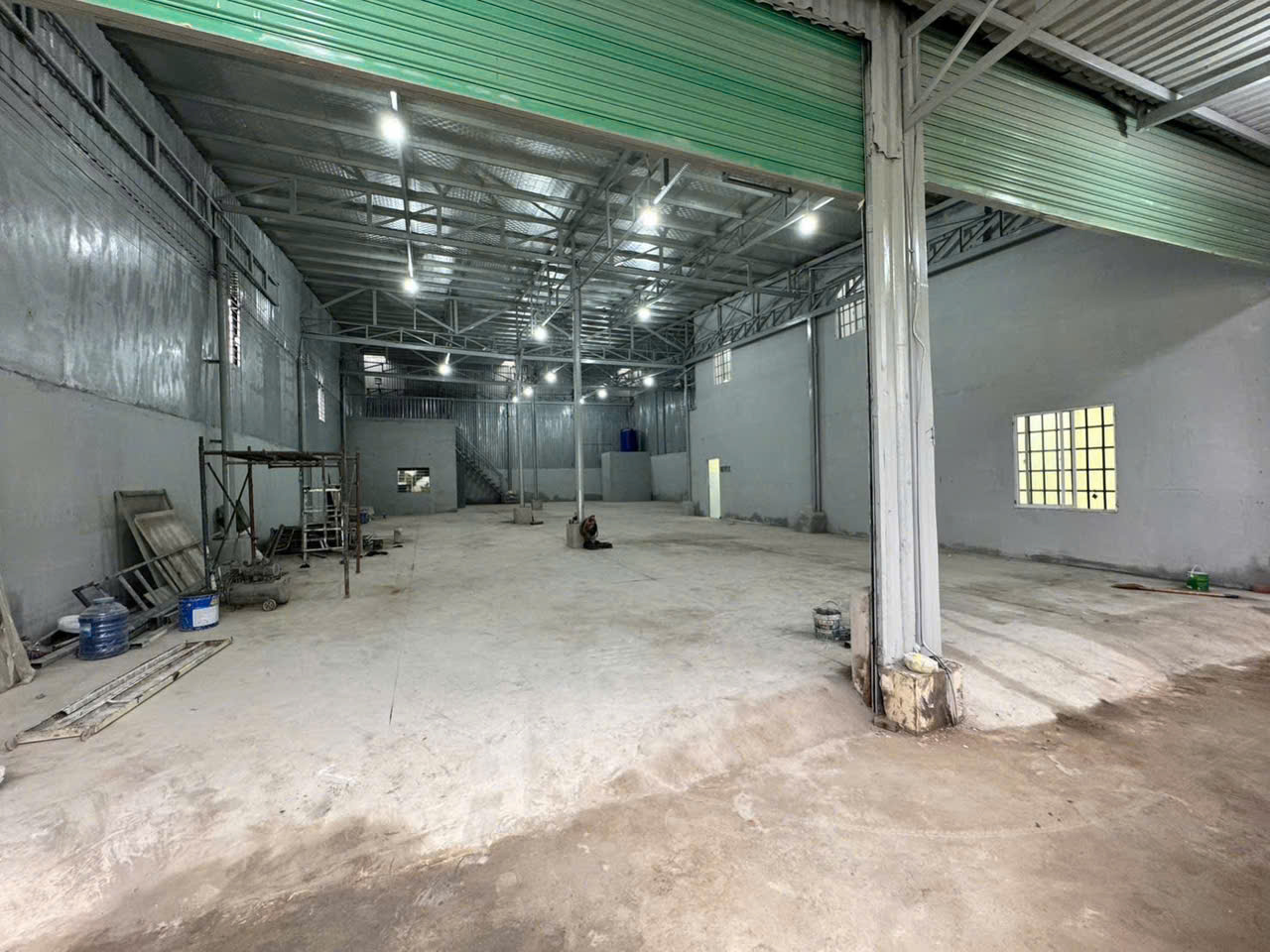 CHO THUÊ NHÀ XƯỞNG THẠNH XUÂN , QUẬN 12 – DIỆN TÍCH 500 M², ĐƯỜNG XE CÔNG – CÓ ĐIỆN 3 PHA