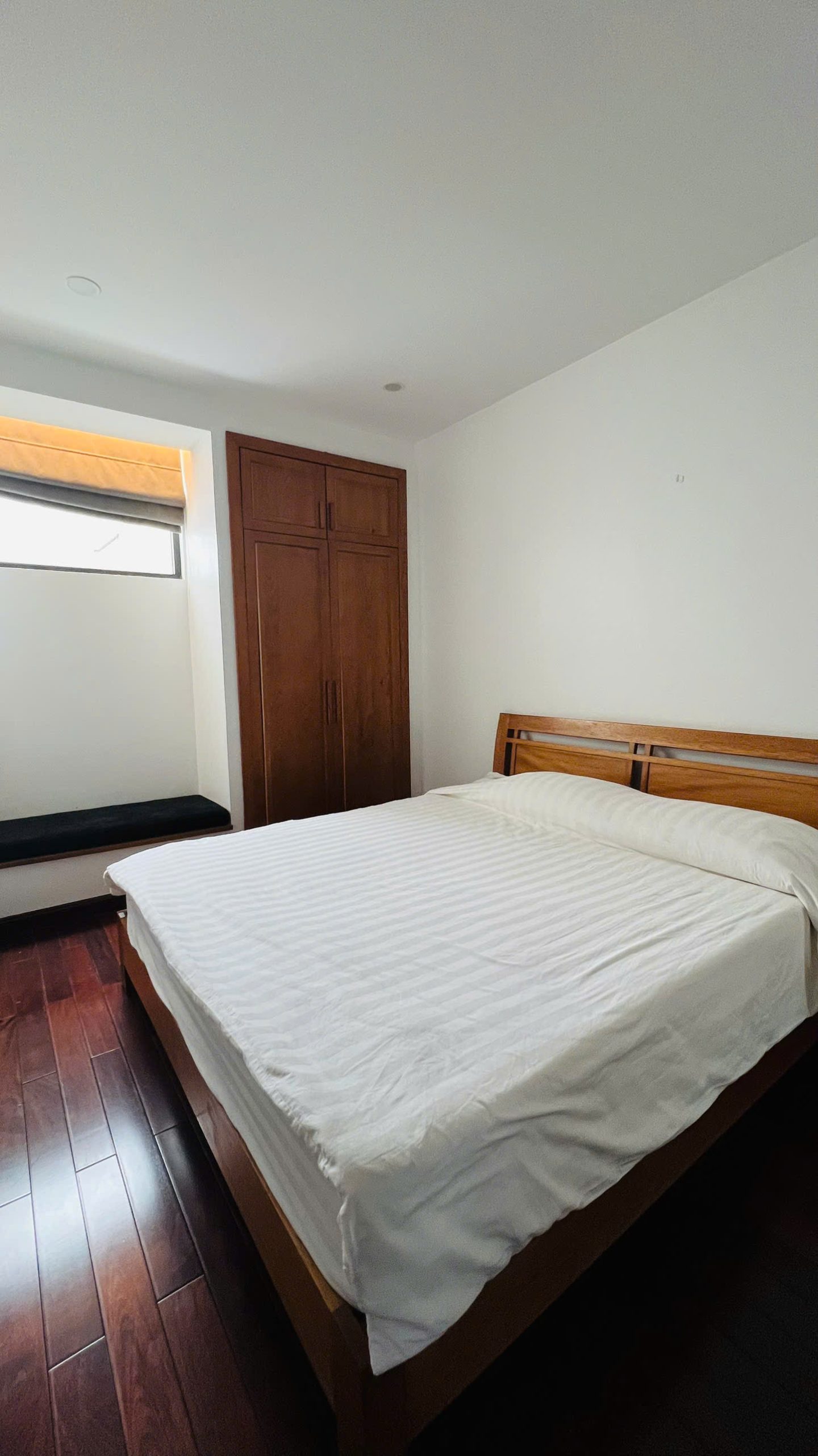 BÁN NHÀ 6 TẦNG ĐỨC DIỄN – GIÁ CHỈ 9.8 TỶ – LÔ GÓC – THANG MÁY – DÒNG TIỀN 40TR/