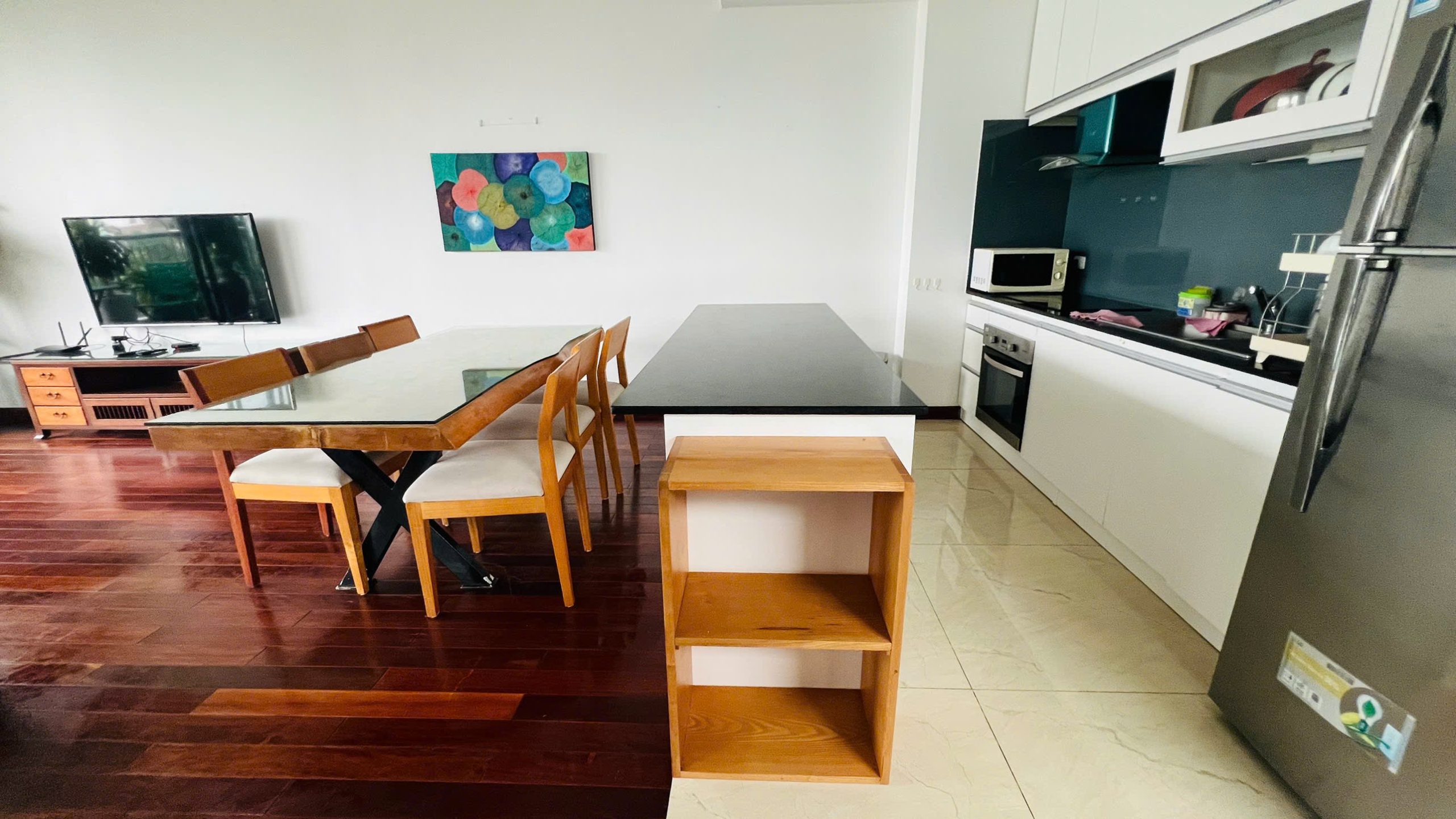 BÁN NHÀ 6 TẦNG ĐỨC DIỄN – GIÁ CHỈ 9.8 TỶ – LÔ GÓC – THANG MÁY – DÒNG TIỀN 40TR/