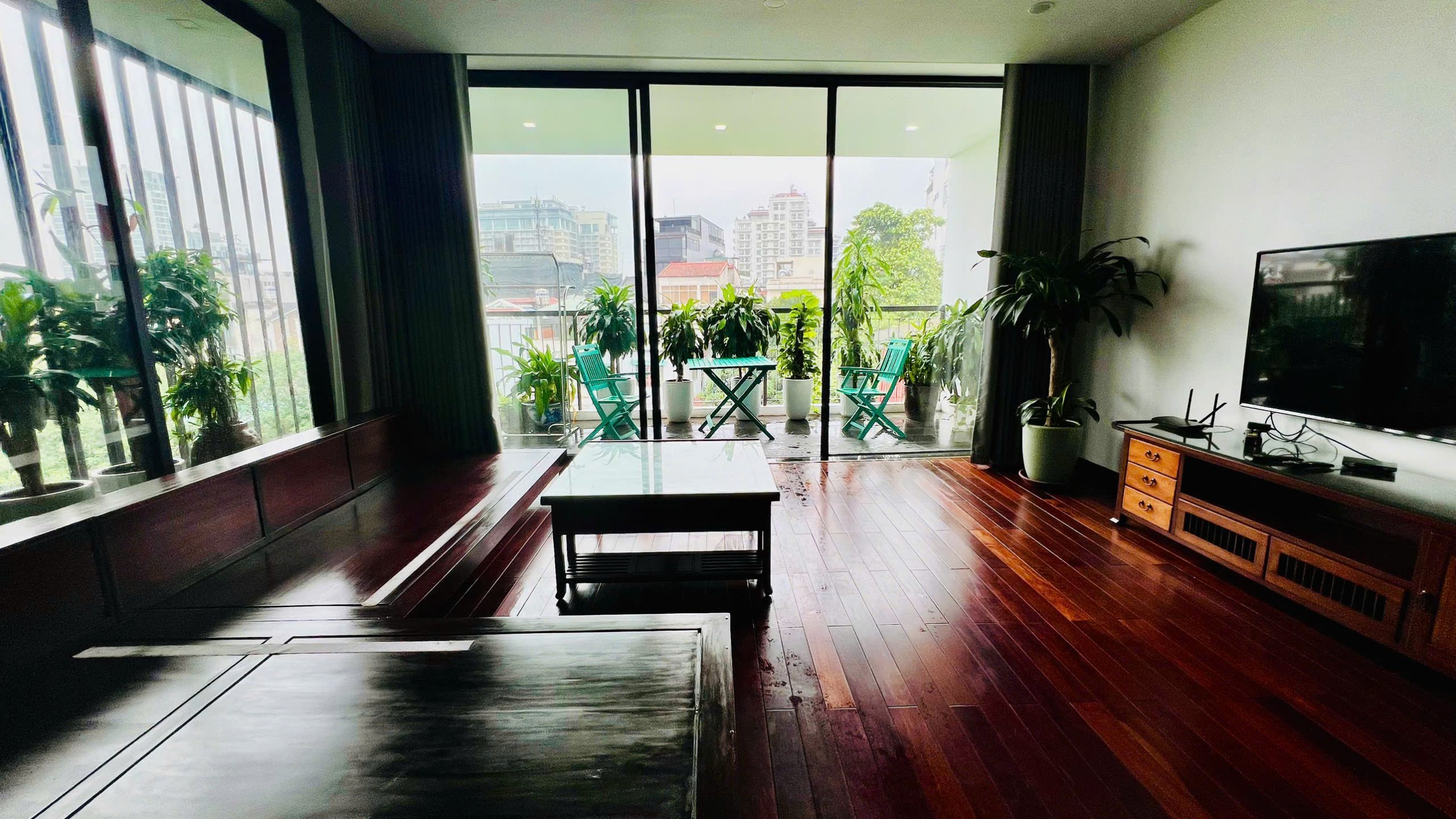 BÁN NHÀ 6 TẦNG ĐỨC DIỄN – GIÁ CHỈ 9.8 TỶ – LÔ GÓC – THANG MÁY – DÒNG TIỀN 40TR/