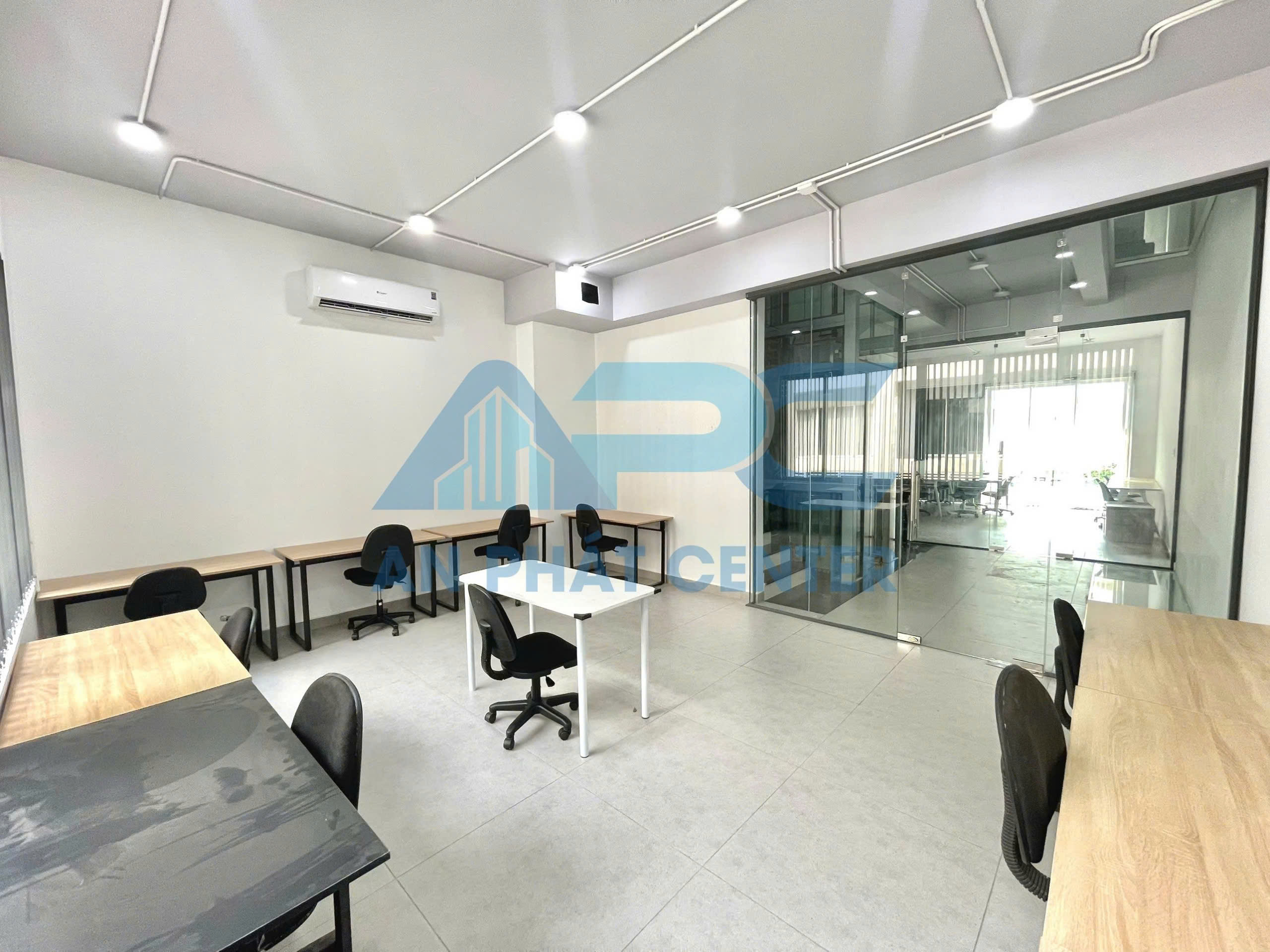 An Phát Center – Cho thuê văn phòng tại Số 34, B4, An Khánh, giá tốt: 15 triệu/ tháng, 27m2