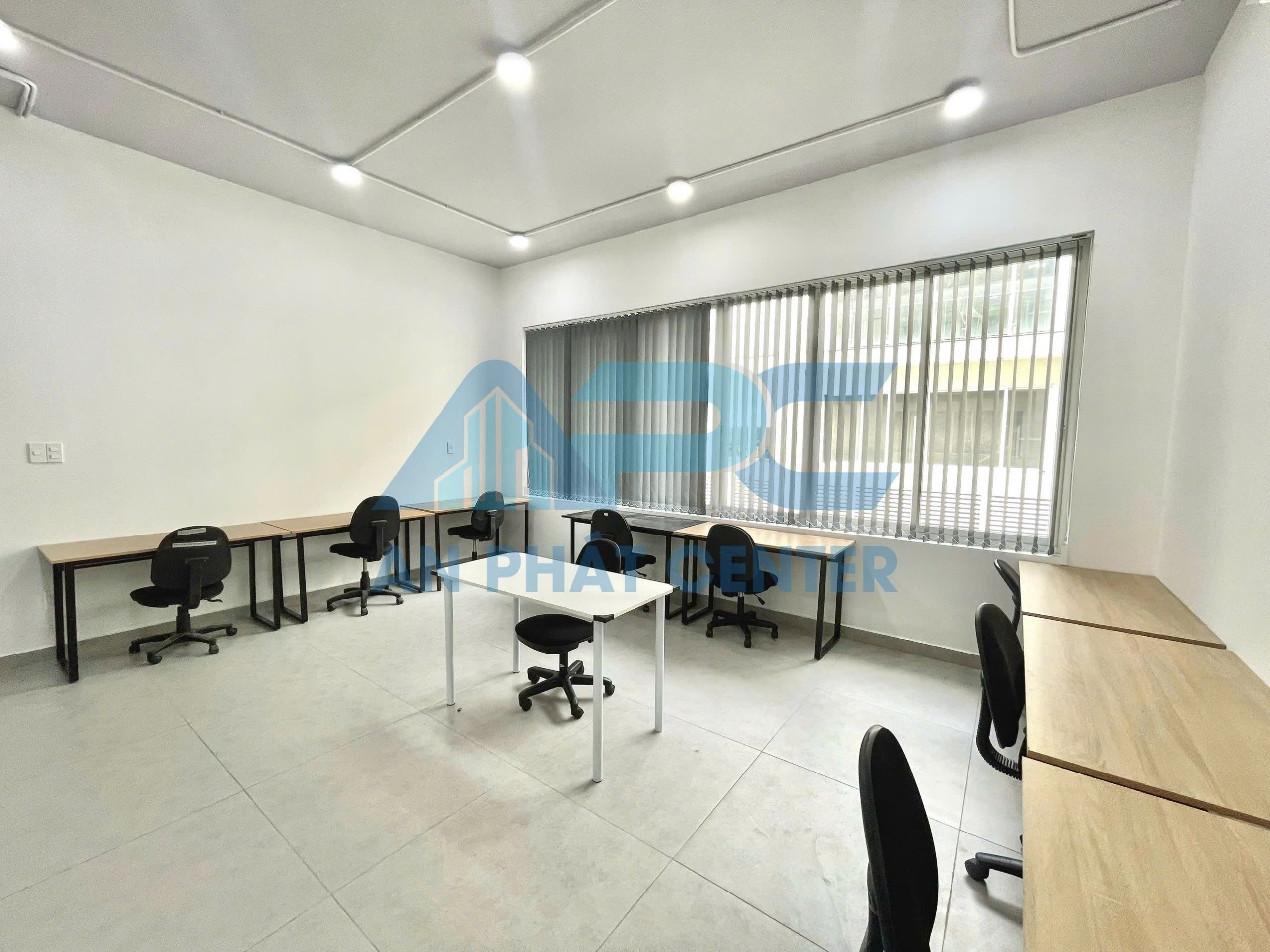 An Phát Center – Cho thuê văn phòng tại Số 34, B4, An Khánh, giá tốt: 15 triệu/ tháng, 27m2