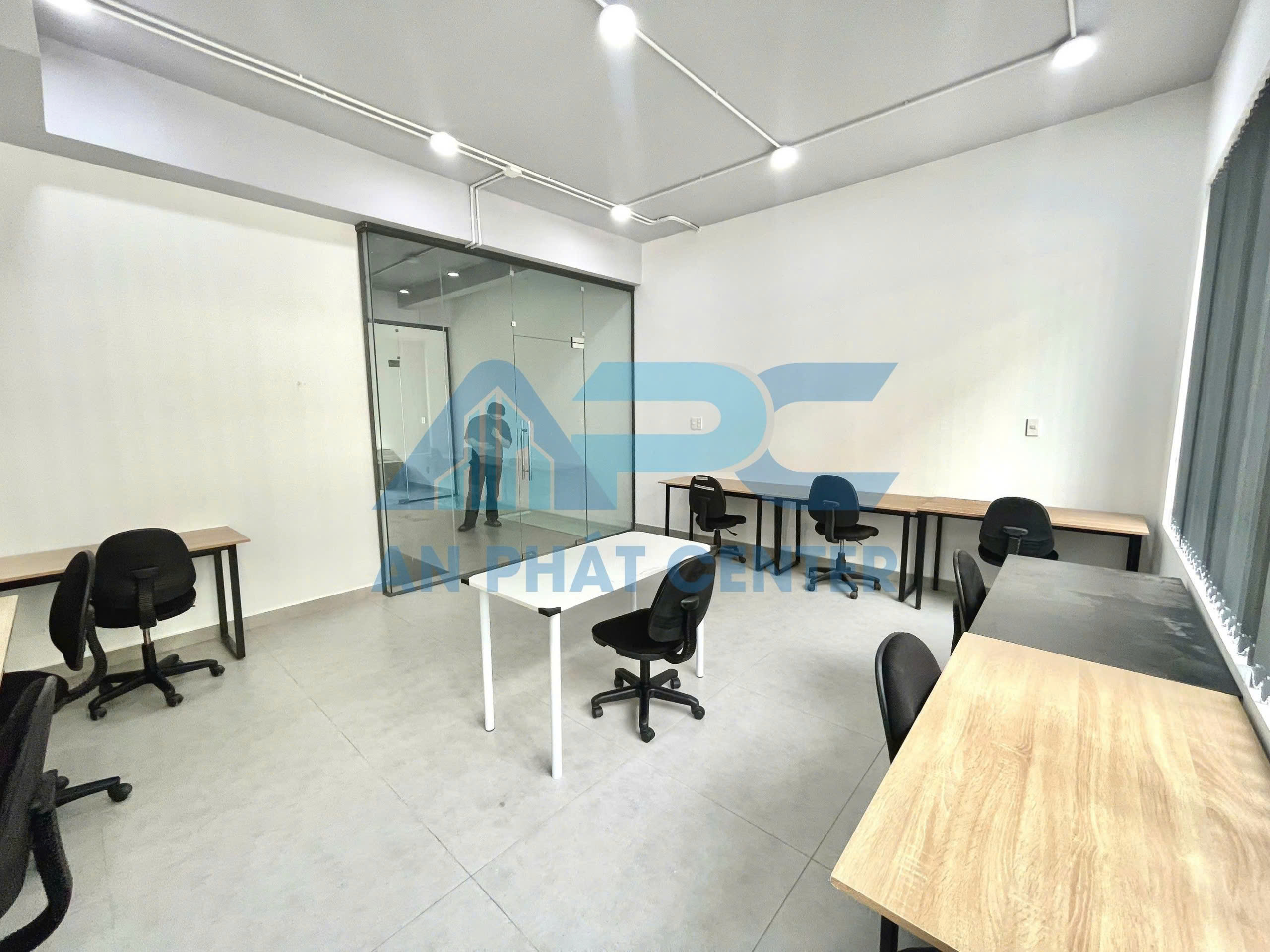 An Phát Center – Cho thuê văn phòng tại Số 34, B4, An Khánh, giá tốt: 15 triệu/ tháng, 27m2
